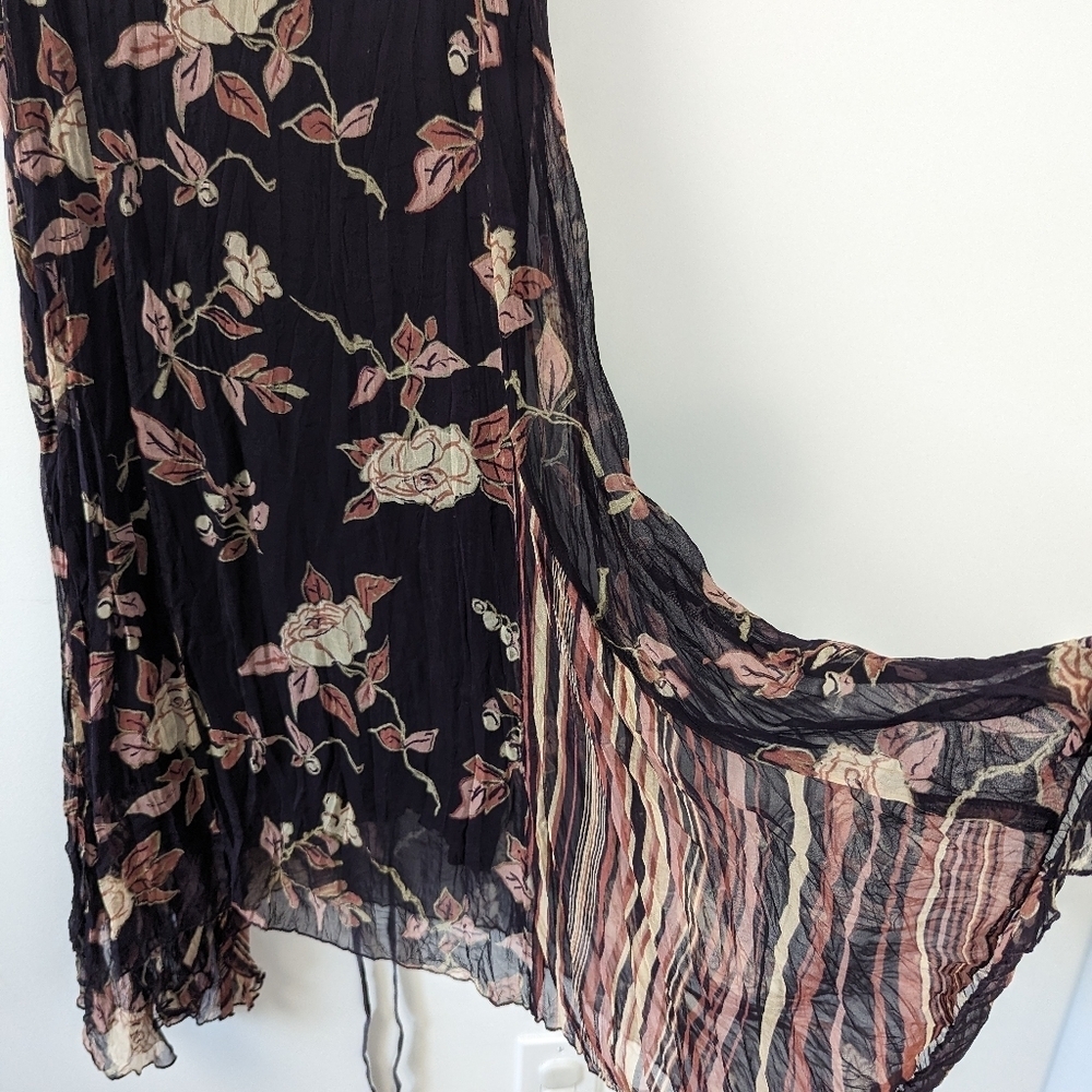 Women's Stefanel Floral Beaded Asymmetrical Silk Dress, Vintage Size 46 - Picture 5 of 7